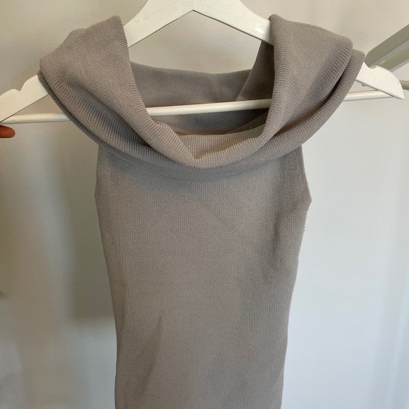 WILFRED Off-the-shoulder Sleeveless Knit - Picture 4 of 4